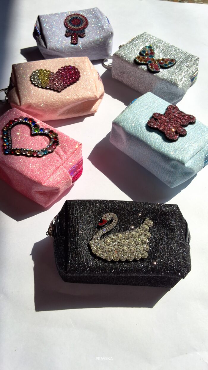 Glittering Stone Keychain Pouch - Image 3