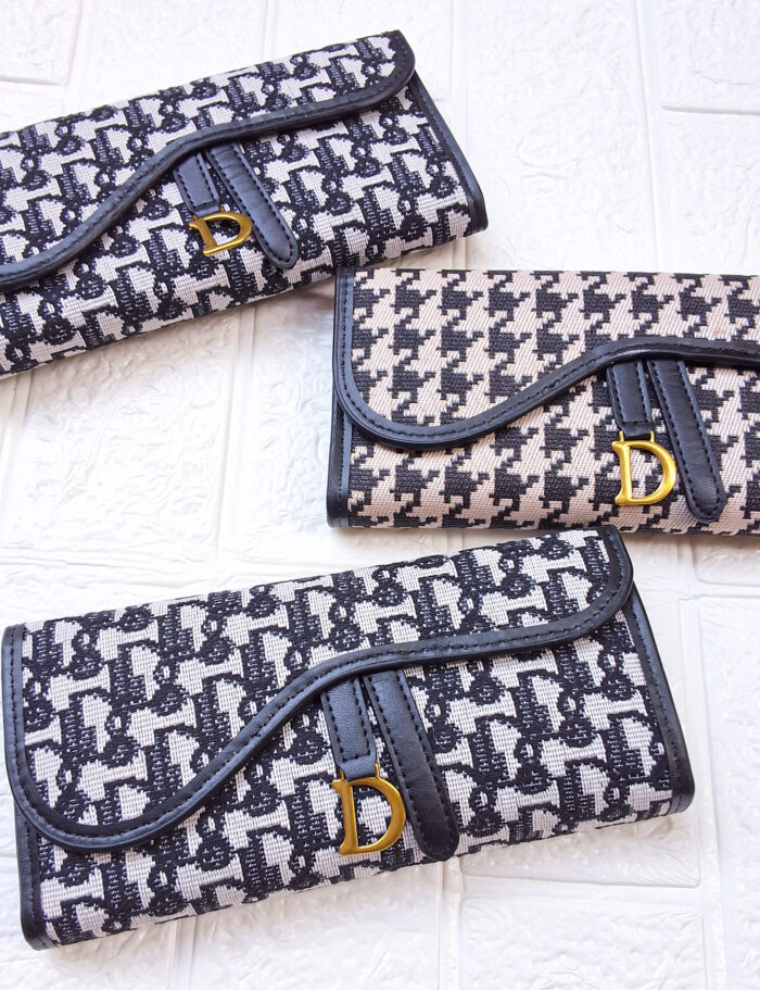 D spacious canvas wallet - Image 4